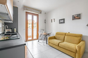 Maragliano and San Jacopino Flat with Balcony